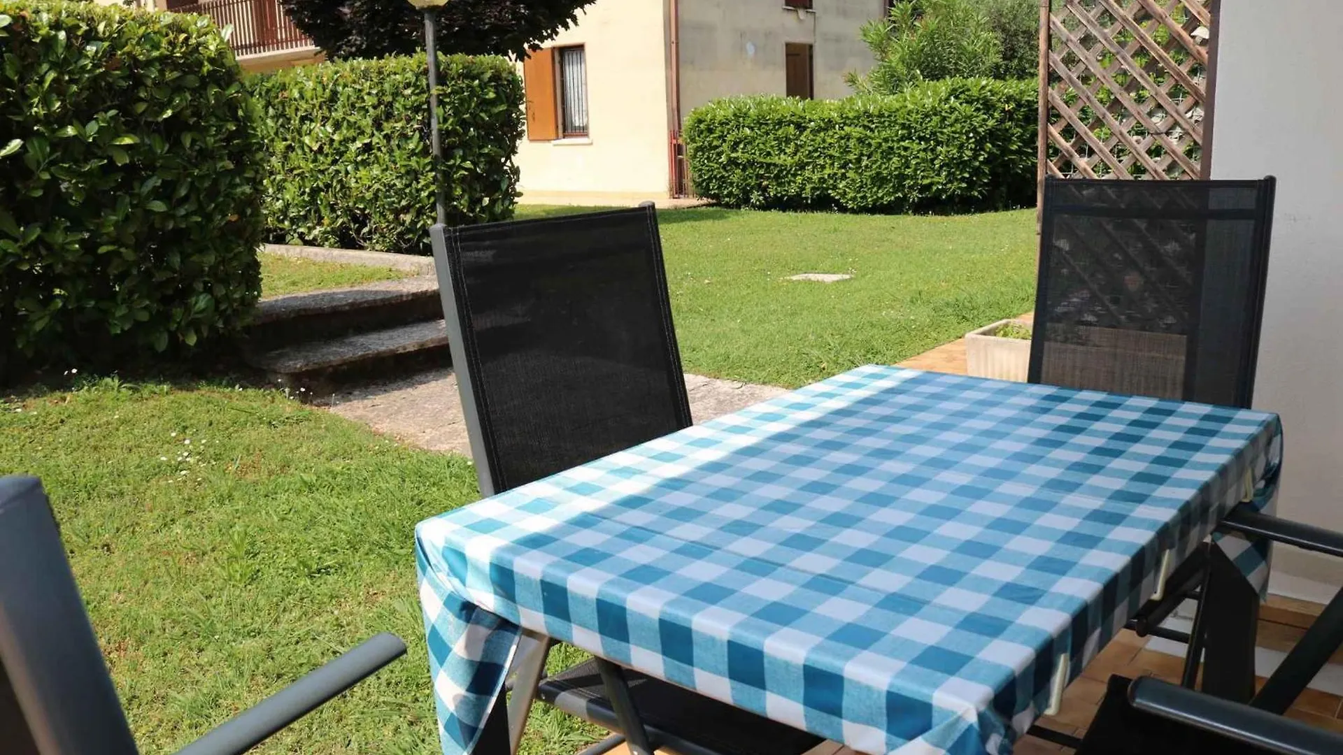 Studio In Lazise/Gardasee 21938 לאזיסה